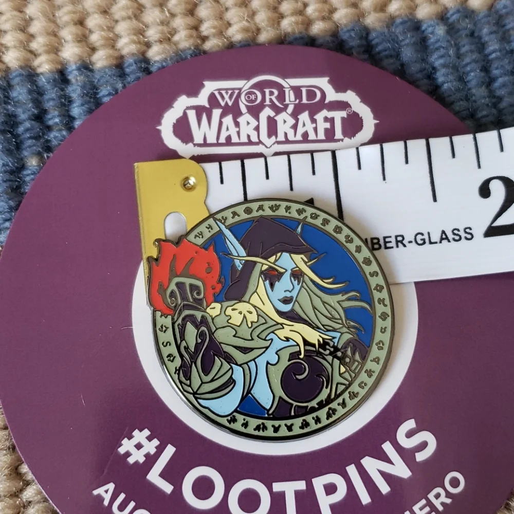 NWT World Of Warcraft Pin Loot Crate